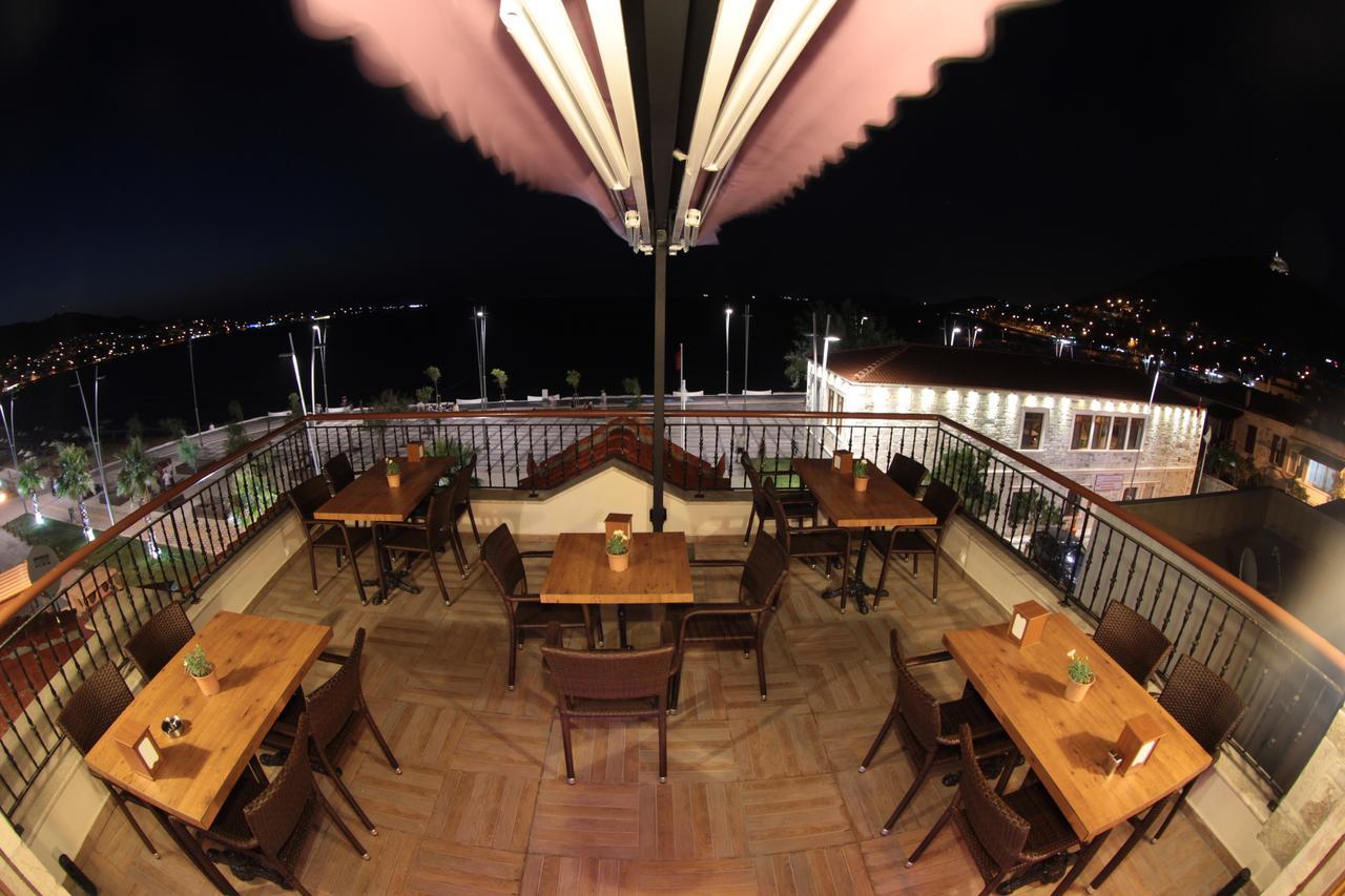Focamor Otel Yenifoca Kültér fotó